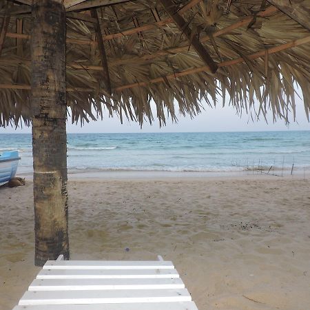 Green Park Beach Hotel Trincomalee Eksteriør billede