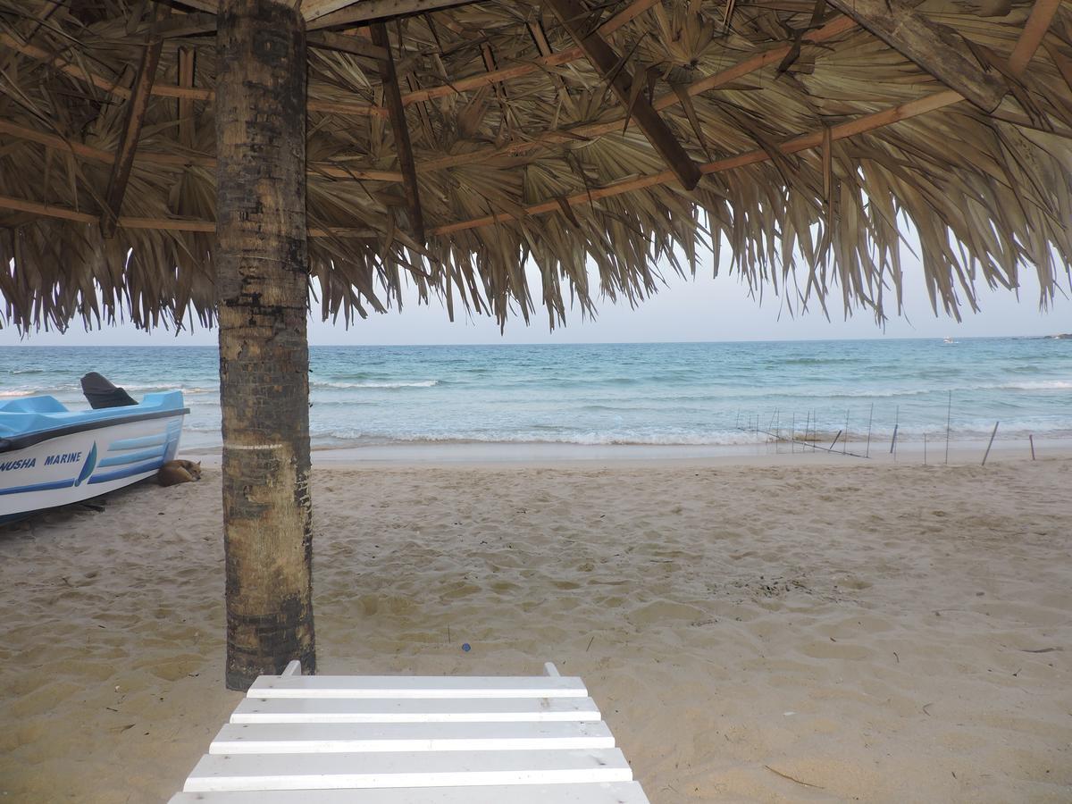 Green Park Beach Hotel Trincomalee Eksteriør billede