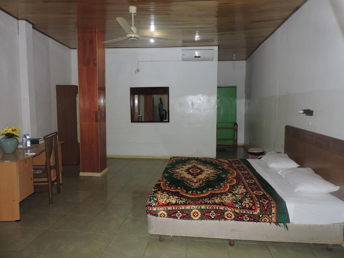 Green Park Beach Hotel Trincomalee Eksteriør billede