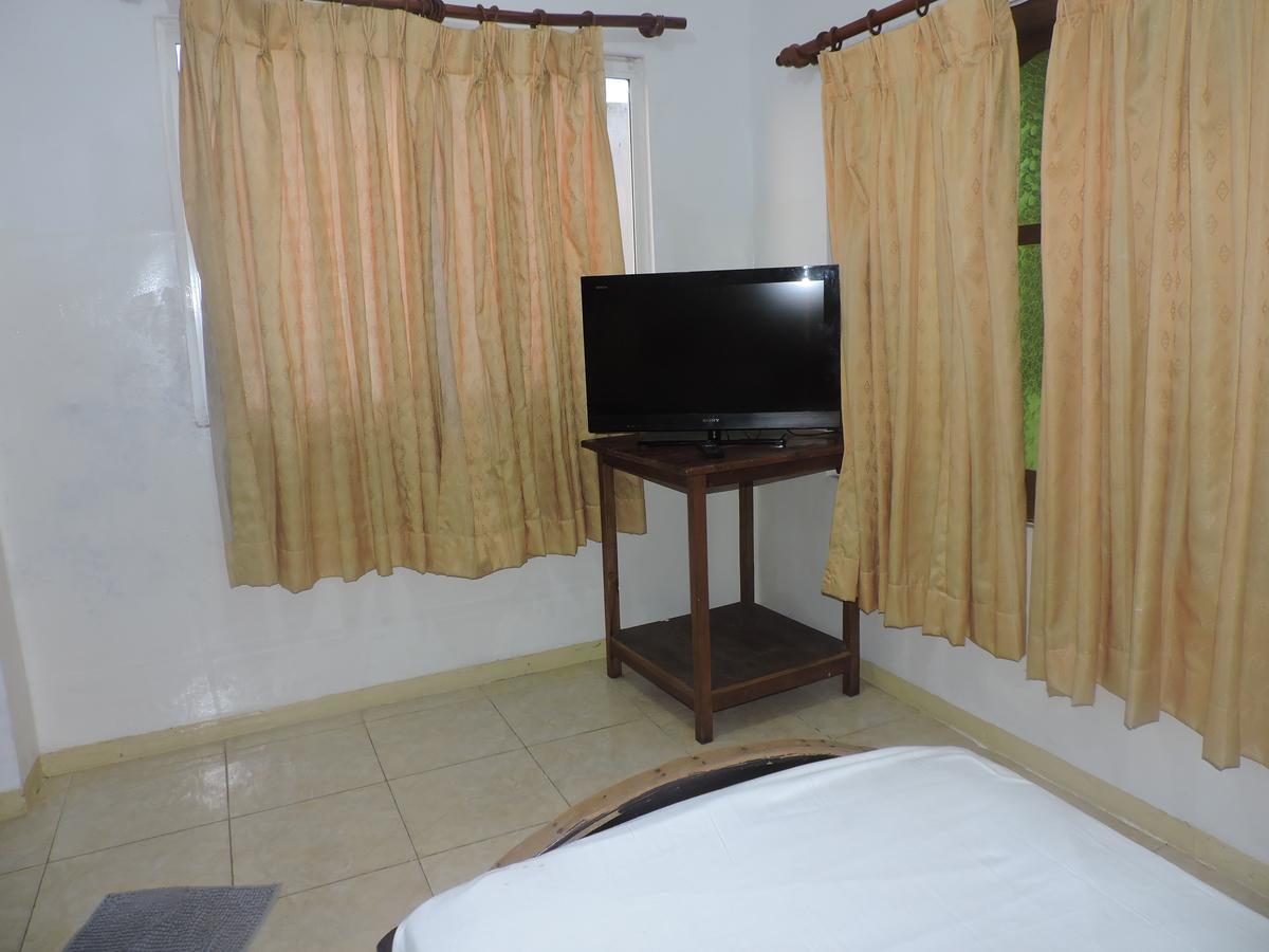 Green Park Beach Hotel Trincomalee Eksteriør billede